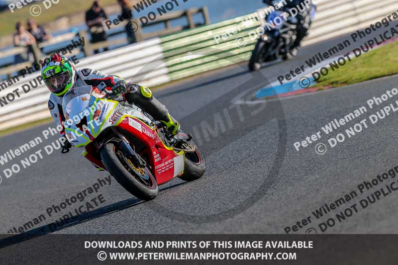 PJ Motorsport Photography 2018;enduro digital images;event digital images;eventdigitalimages;mallory park;mallory park photographs;mallory park trackday;mallory park trackday photographs;no limits trackdays;peter wileman photography;racing digital images;trackday digital images;trackday photos